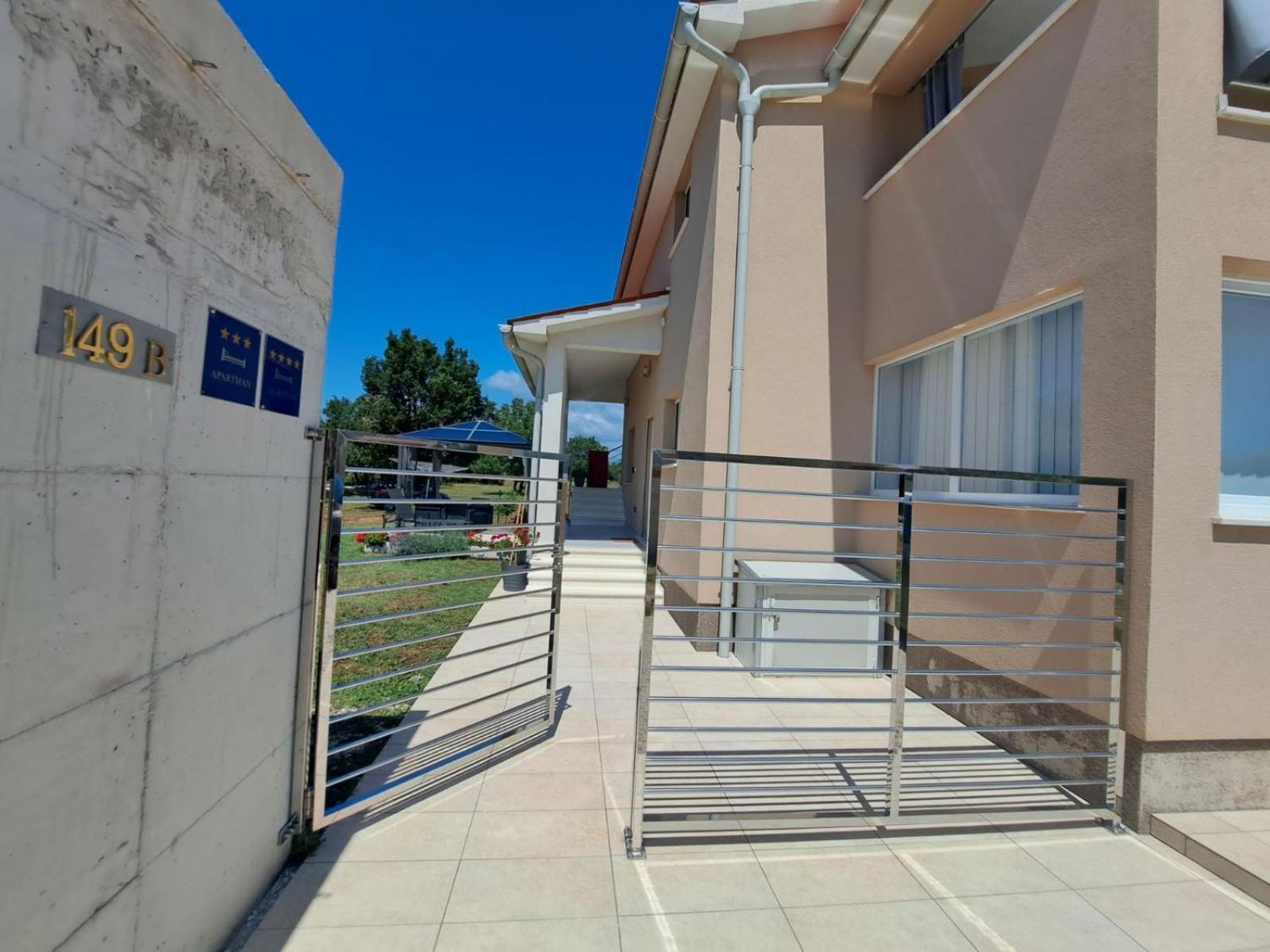 Apartmani Danica Воднян Екстер'єр фото